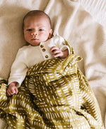 Load image into Gallery viewer, Bamboo Muslin Swaddle - MOSS - The Little Je&#39;EL.Co
