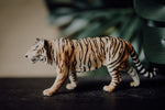 Load image into Gallery viewer, CollectA Figurine - Siberian Tiger - The Little Je&#39;EL.Co
