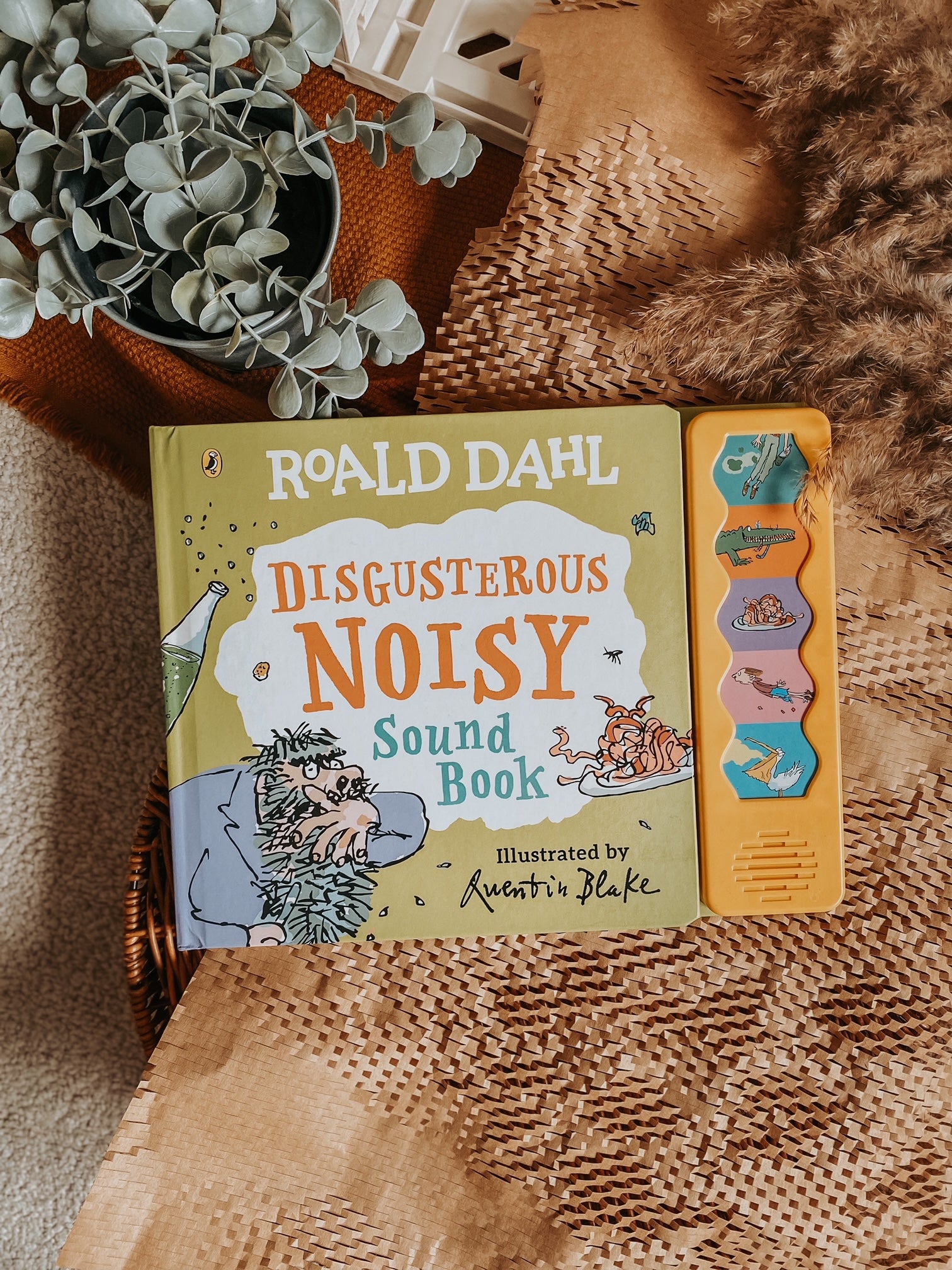 Roald Dahl : Disgusterous Noisy Sound Book